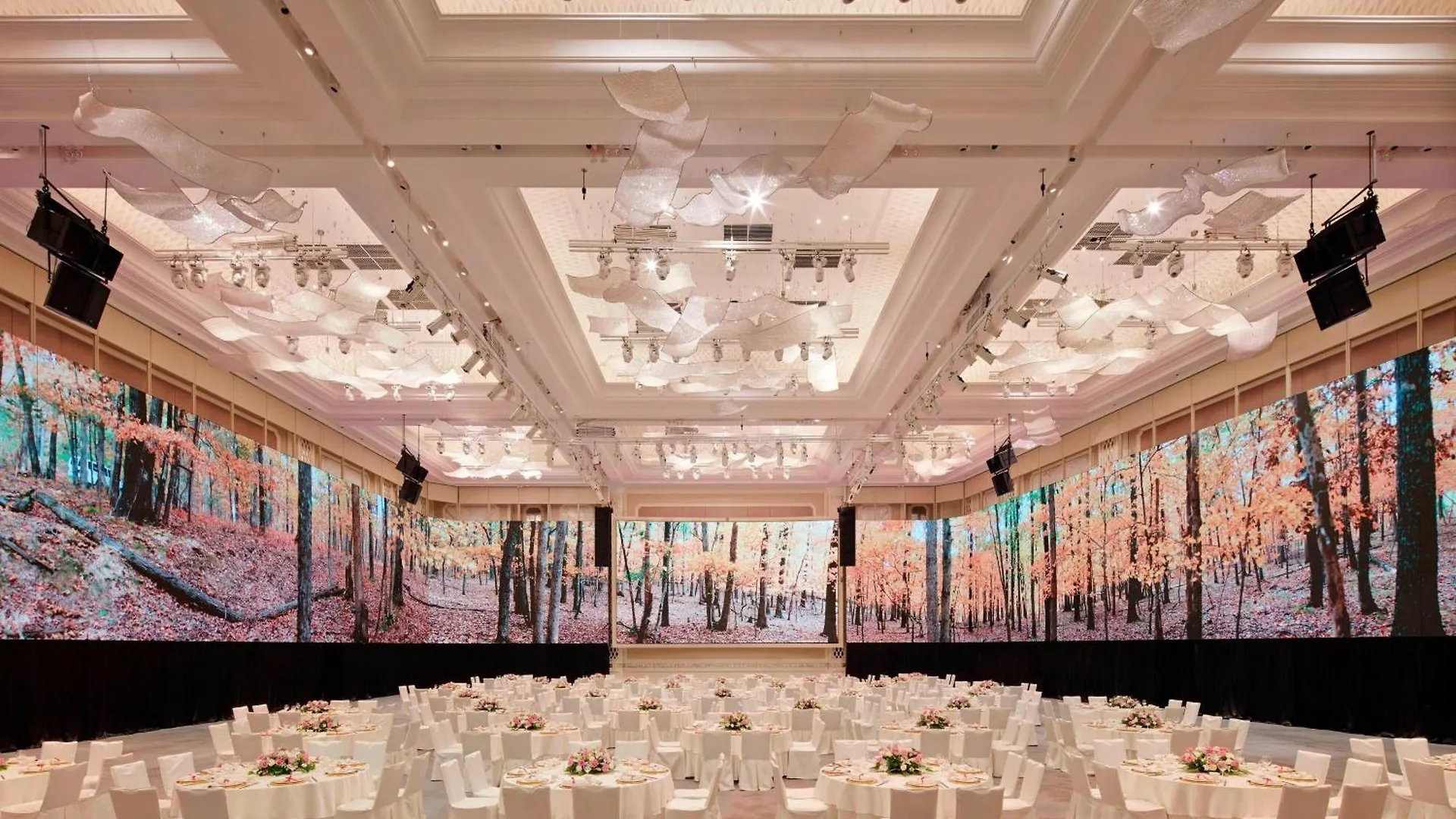 Hotel The St. Regis Kuala Lumpur 5*,